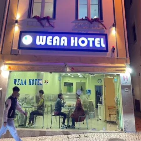 Weaa Hotel