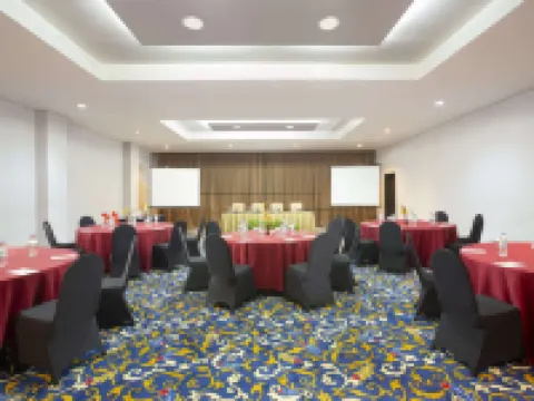 Swiss-Belhotel Kendari Hoteles en Kendari