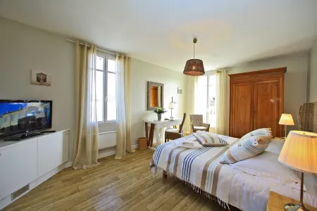 Logis Hôtel la Chaize