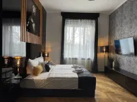 Smart Hotel Budapest & Apartments Hotels in District VI-Terezvaros