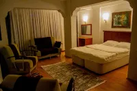Kaltur Ev Pansiyon Restaurant Hotels in Gemlik