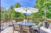 Deer & Doe by HoneyBearCabins Hotels in Sevierville