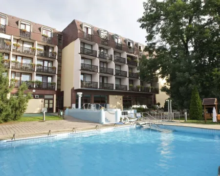 Ensana Thermal Sárvár Hoteles en Distrito de Sárvár