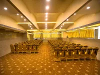 ST Parklane Airport Hotel Chennai - parcheggio