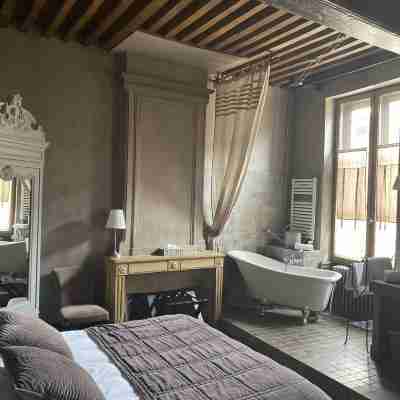 Hôtel de la Tour Rooms