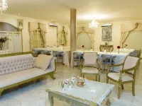 Anzel's Guest House Hotels near Erasmuskloof