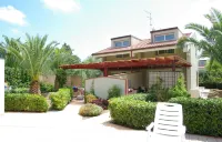 Stunning Apartment for 3 People in Residence