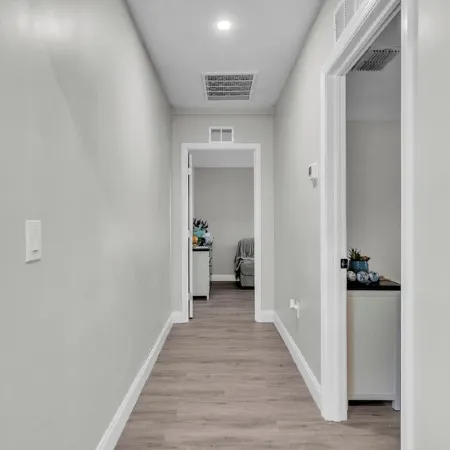 Modern Comfort, Pet Friendly, 2 King Beds