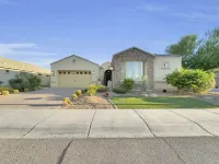Heated Pool and Spa Oasis - Stunning Arizona Retreat