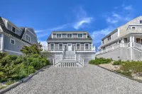 Stunning Oceanfront Escape with Central AC - Exquisite Beach Haven The Spotted Cod 주변 호텔