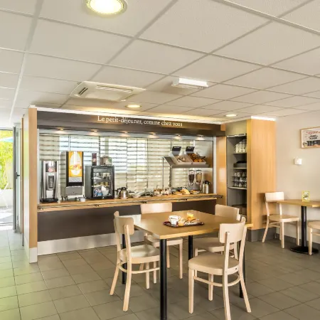 B&B Hotel Cannes la Bocca Plage