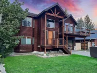 Spacious Gourmet Kitchen and Cozy Living Area - Stunning Luxury Chalet