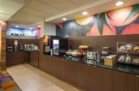 Best Western Allentown Bethlehem Lehigh Valley Inn Suites - petit déjeuner