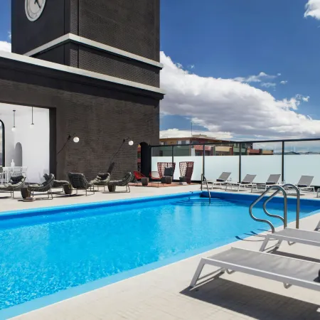 Renaissance Reno Downtown Hotel & Spa