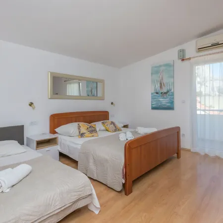 Apartment Goge Отели в г. Омиш