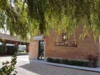 Locanda Ferro UNO Golf Città di Asti Hotel in zona Arazzeria Scassa