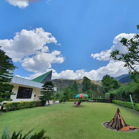 Flag House Resort