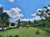 Flag House Resort