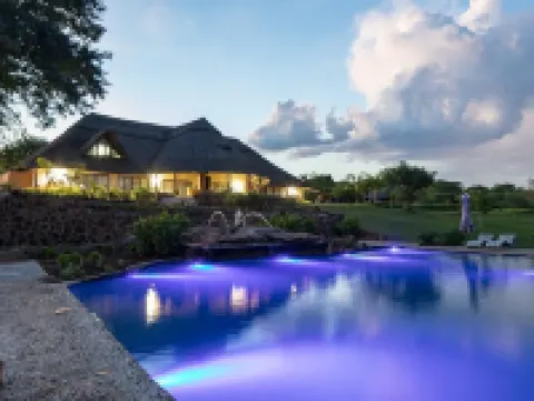 Masaumbezi River Lodge Hotels in Siavonga