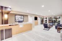 Super 8 by Wyndham Dalton Hotels in Dalton