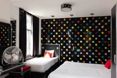 BackStage Hotel Hotell i 