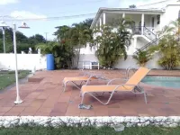 Bay Views Beach Walk Hotels in La Feuillet