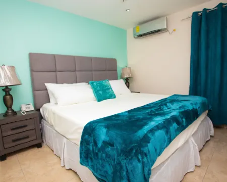 Diamond Gem Residence Hotels in Sint Maarten
