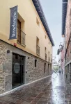 Limehome Vitoria Palacio de Los Álava-Velasco