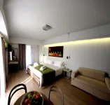 Aura Boutique Hotels in der Nähe von Petani Beach