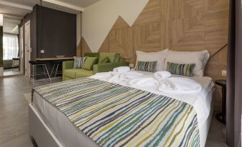 Inter Holiday Apartments