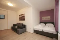 Lake and Cityhotel Edelweiss - Self Check IN