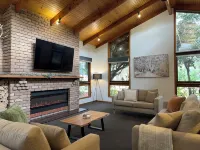 Big4 Tasman Holiday Parks - Bright - Parvekkeita