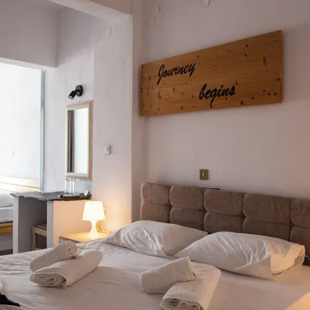 Kastro Hotel
