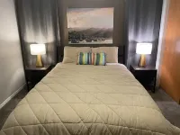 Ashley’s Relaxing Private Hideaway - Recharge! Reconnect!  @ I-5 Exit 670 Hotels in Anderson