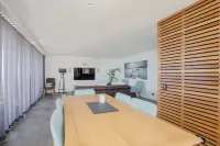 Carool Holiday Apartments