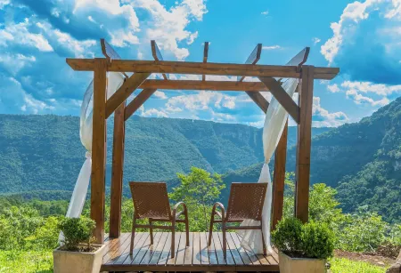 Valle Ristretto - Exclusivo Para Casais Отели рядом с достопримечательностью «Serra Park - Centro de feiras e eventos»