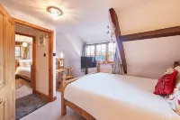 Host & Stay - Oldcorn Cottage - Tiny Houses