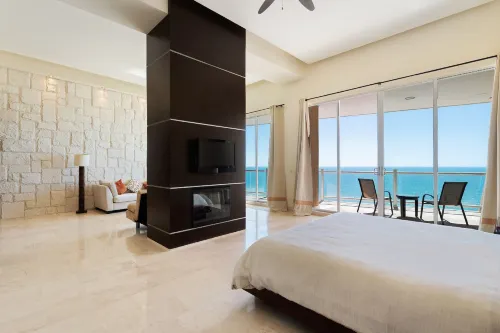 Encanto Living Penthouse by Kivoya - Ocean View