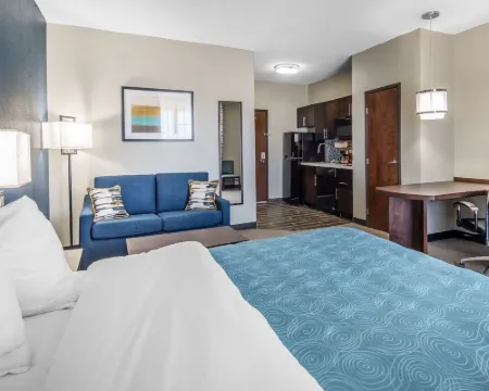 MainStay Suites Midland Hotels in Midland