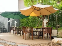 Singharaj Boutique Hotel Các khách sạn gần Đền Wat Lokmolee