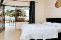 3-Bed Home Sleeps 6 with Free Parking - Boutique