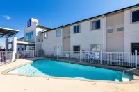 Motel 6 Terrell, TX - 2-Star