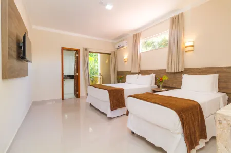 Novo Sol Hotel Отели рядом с достопримечательностью «Porto Seguro»