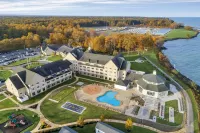 The Lodge at Geneva Hotels in Geneva-on-the-Lake