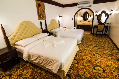 Hotel Luna Annex Hotel dekat Crisologo Museum