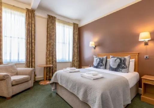 Swan Revived Hotel โรงแรมใน