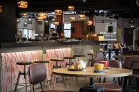 Hotel Base Camp Lodge - Bourg Saint Maurice - bar