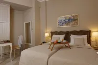 Ionia Suites - balcony