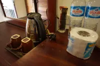 Chalouvanh Hotel - 2-Star