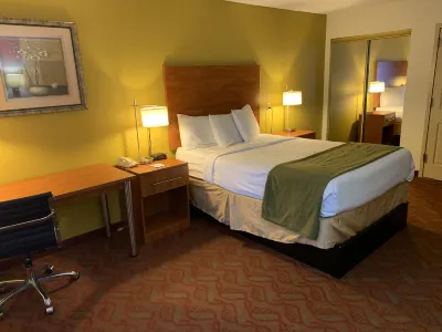 Baymont by Wyndham Cave City Hotels in Park City